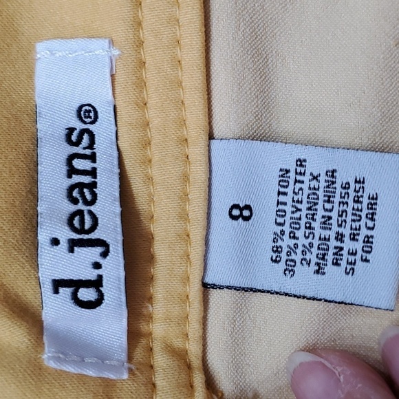 d. jeans gold high waisted pencil skirt. Size 8. Cotton blend. Super soft… - Picture 8 of 11